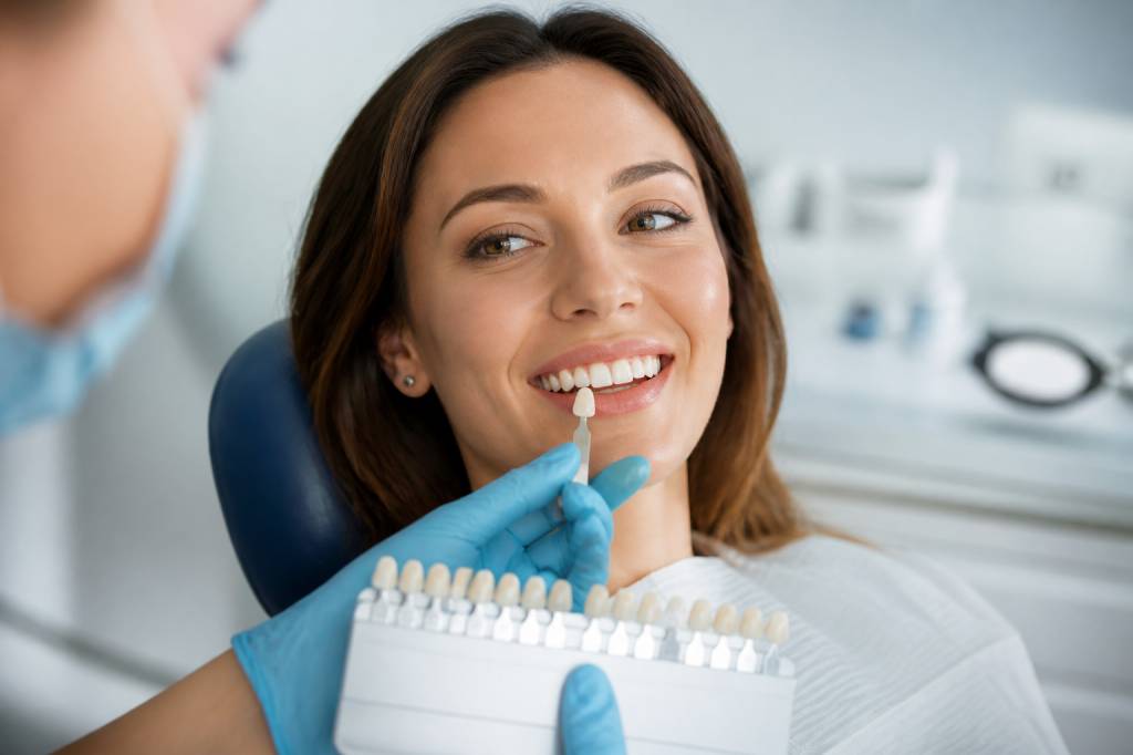 Dents zircone : avantages, pose et entretien des couronnes dentaires esthétiques